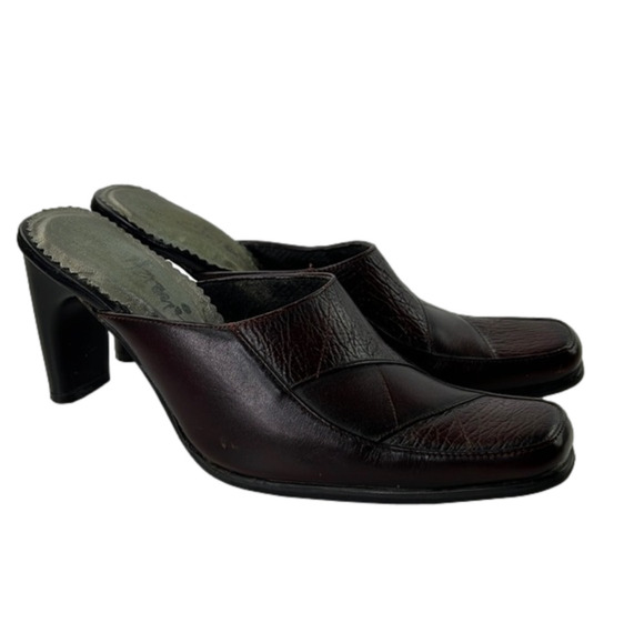 Carlo Santana  brown leather slip on mules - Picture 1 of 9